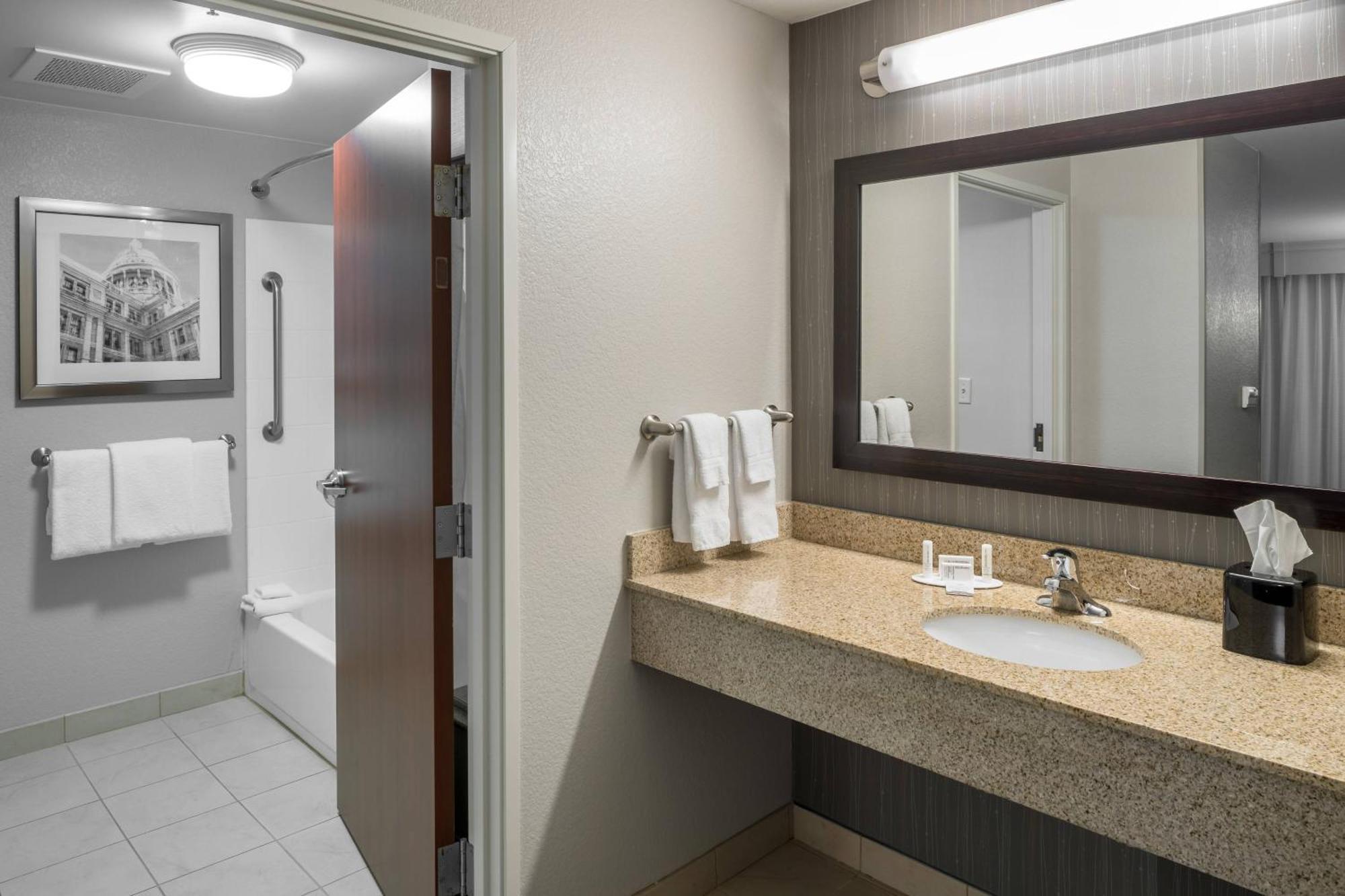 Courtyard By Marriott Austin Parmer Tech Ridge Ngoại thất bức ảnh